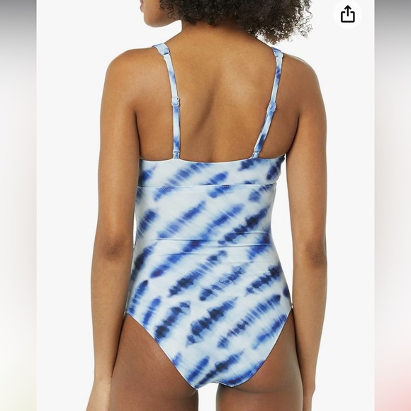 Amazon Essentials Plunge Tummy Control Shaping Swimsuit - Picture 4 of 9